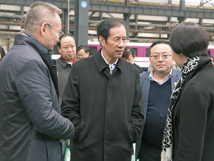  原四川省人大副主任陈光志一行莅临四川发展OB视讯股份调研指导工作,公司董事长肖光辉陪同